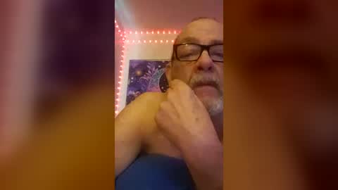 Snapshot of tedestep2 chatting on 06.20.26 tedestep2 online show from 06.20.26