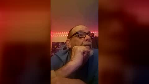 Snapshot of tedestep2 chatting on 06.25.26 tedestep2 online show from 06.25.26