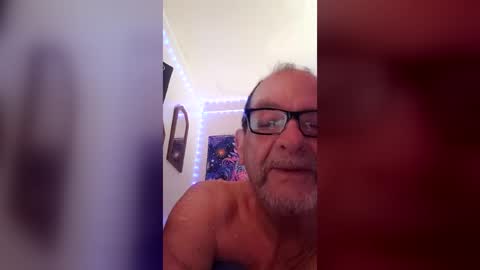 Snapshot of tedestep2 chatting on 07.22.26 tedestep2 online show from 07.22.26