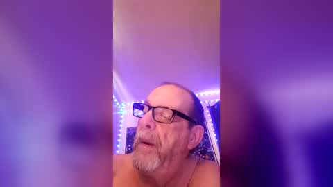 Snapshot of tedestep2 chatting on 07.27.26 tedestep2 online show from 07.27.26