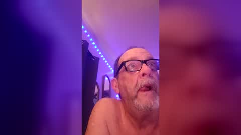 Snapshot of tedestep2 chatting on 07.28.26 tedestep2 online show from 07.28.26