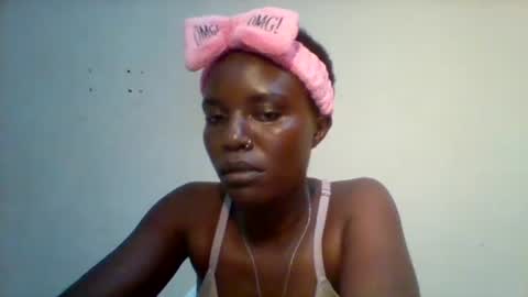 Snapshot of tee_kaicy chatting on 01.15.25 kaicy online show from 01.15.25