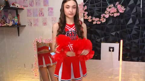 Alice and Cassie online show from 05.03.26