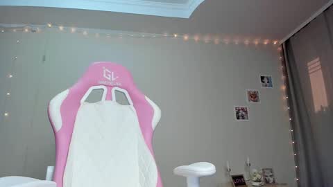 Monika --------------2  stream 700 GMT day online show from 02.17.25