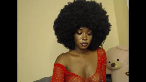 Snapshot of teelouh chatting on 02.10.26 Kittie online show from 02.10.26