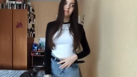 Kimi online show from 12.02.25