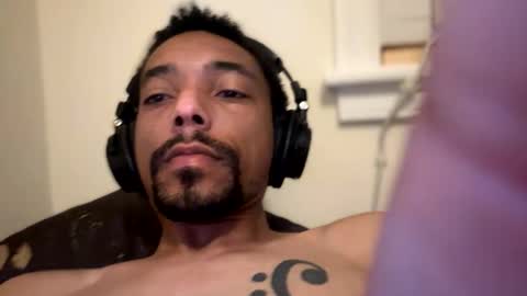 Snapshot of telecasted93 chatting on 12.05.24 telecasted93 online show from 12.05.24