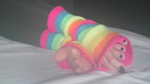 Viv West online show from 01.17.25