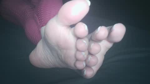 Viv West online show from 01.24.25