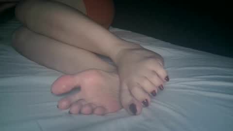 Viv West online show from 11.22.25