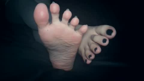 Viv West online show from 01.09.26