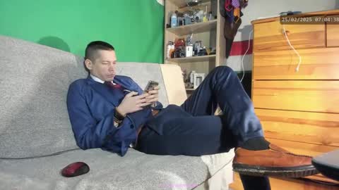 Virg Lszl online show from 02.25.25