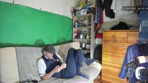 Virg Lszl online show from 02.27.25