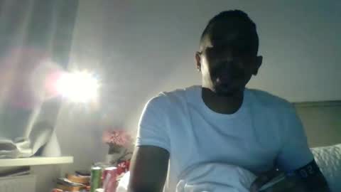 Snapshot of tellmewhat2do4y chatting on 01.05.25 Dkcoupleee online show from 01.05.25