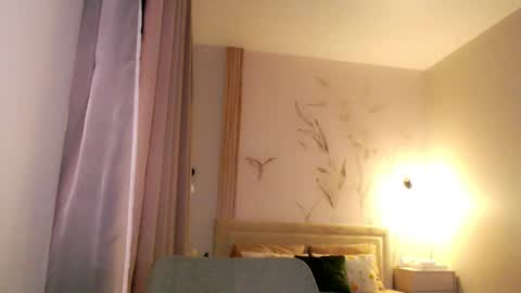 Snapshot of temberli chatting on 11.05.25 temberli online show from 11.05.25