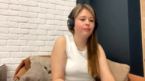 Lana online show from 03.15.26