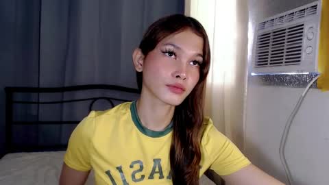 Lily online show from 05.23.26