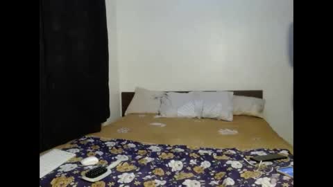 Snapshot of tempting_vibe chatting on 11.22.25 tempting_vibe online show from 11.22.25