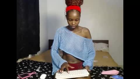 Snapshot of tempting_vibe chatting on 02.02.26 tempting_vibe online show from 02.02.26