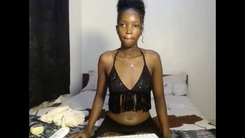 Snapshot of tempting_vibe chatting on 03.24.26 tempting_vibe online show from 03.24.26