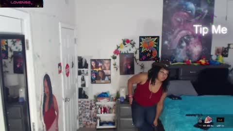 Gaia online show from 10.27.25