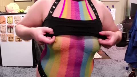 Pixie and Tentacle Overlord online show from 01.04.25