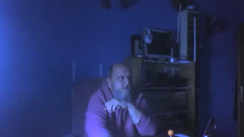 Snapshot of tenalpi chatting on 11.27.25 tenalpi online show from 11.27.25