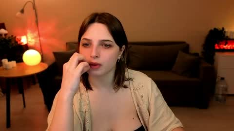 Snapshot of tender_meow chatting on 05.17.26 tender_meow online show from 05.17.26