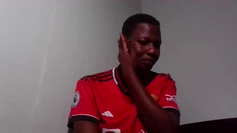 Snapshot of tenderbree chatting on 11.04.25 tenderbree online show from 11.04.25