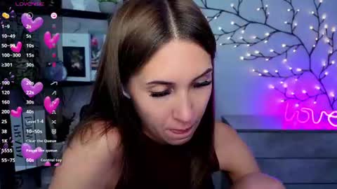 Snapshot of tendermist chatting on 07.17.26 Nelly online show from 07.17.26