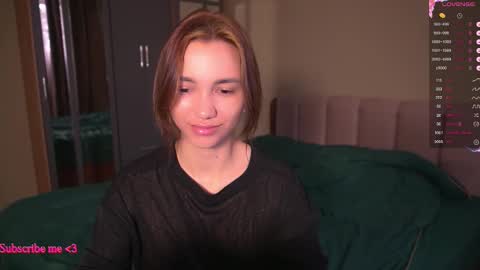 Snapshot of teona_amore chatting on 11.28.25 Teya online show from 11.28.25