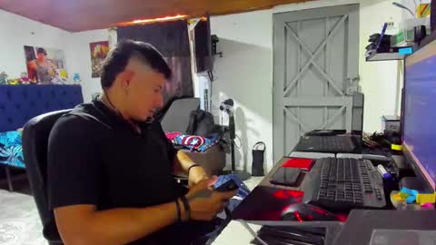 teoyes_ online show from 11.15.25