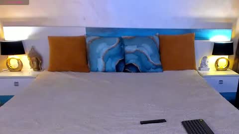 Snapshot of tequillasunrise1 chatting on 12.17.24 tequillasunrise1 online show from 12.17.24