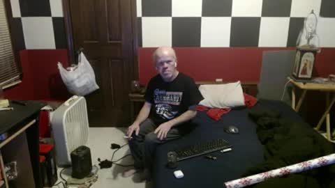 Snapshot of terdy2366 chatting on 12.25.24 terdy2366 online show from 12.25.24