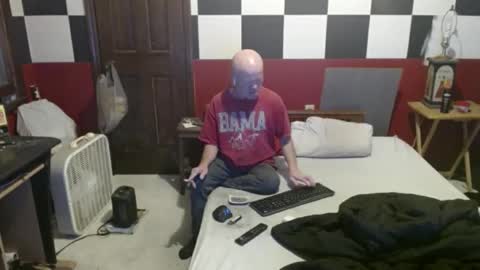 Snapshot of terdy2366 chatting on 02.24.25 terdy2366 online show from 02.24.25