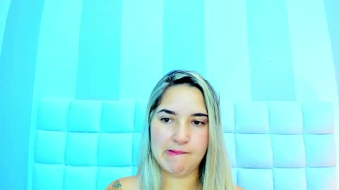 Snapshot of teresasroom_ chatting on 03.02.25 Teresa online show from 03.02.25