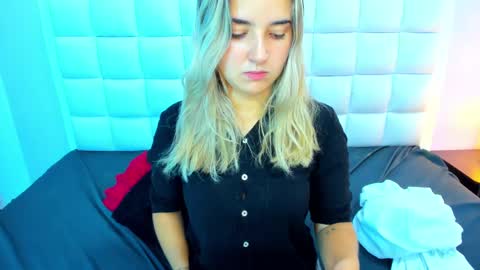 Snapshot of teresasroom_ chatting on 03.07.25 Teresa online show from 03.07.25