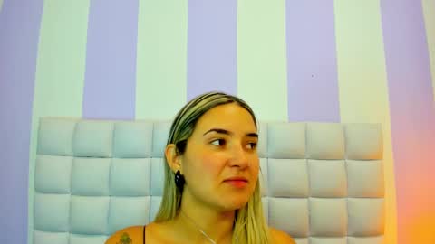 Snapshot of teresasroom_ chatting on 03.12.25 Teresa online show from 03.12.25