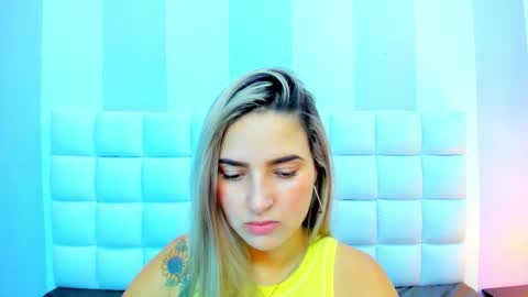 Snapshot of teresasroom_ chatting on 09.21.25 Teresa online show from 09.21.25