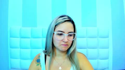 Snapshot of teresasroom_ chatting on 09.24.25 Teresa online show from 09.24.25