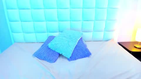 Snapshot of teresasroom_ chatting on 10.03.25 Teresa online show from 10.03.25