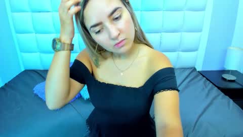 Snapshot of teresasroom_ chatting on 10.21.25 Teresa online show from 10.21.25