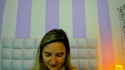 Snapshot of teresasroom_ chatting on 11.18.25 Teresa online show from 11.18.25