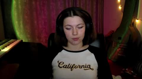 Anny Simpson online show from 03.05.26