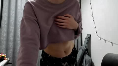 Anny Simpson online show from 04.22.26