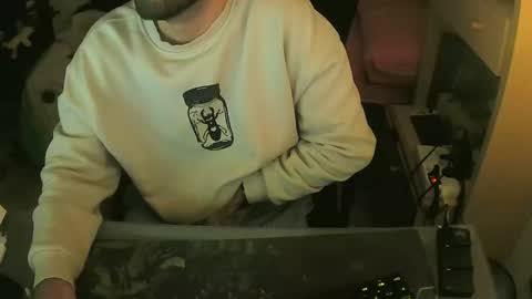 Snapshot of terwosdex chatting on 12.13.25 terwosdex online show from 12.13.25