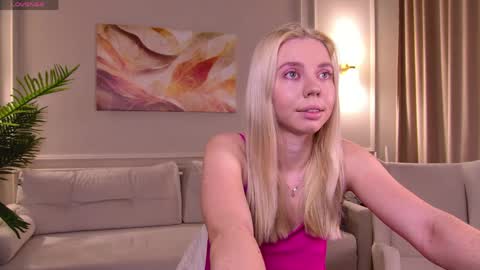 tessaadorablee online show from 05.01.26
