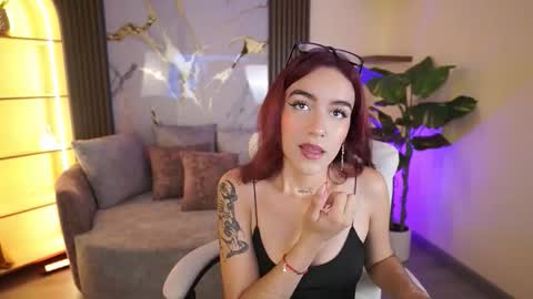 Tessa Fox online show from 03.06.26