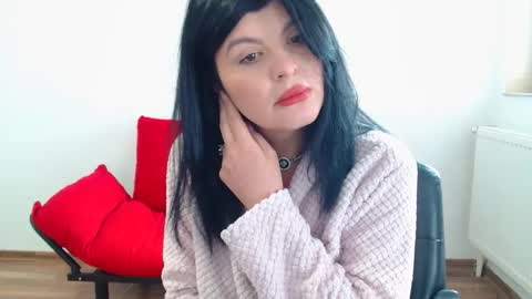 naughty tess online show from 02.18.25