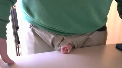 Test the Chat online show from 11.21.25